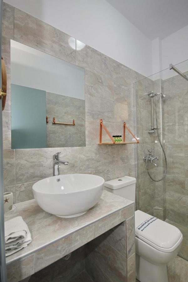 Aloe Luxury Apartments Porto Heli Extérieur photo
