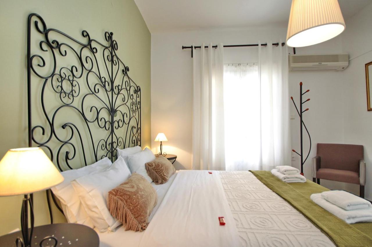 Aloe Luxury Apartments Porto Heli Extérieur photo